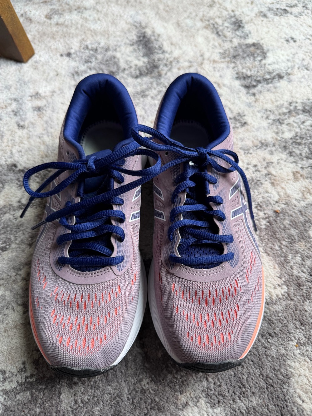 Asics Gel Excite 6 running shoes in a violet pink colorway size 7.5